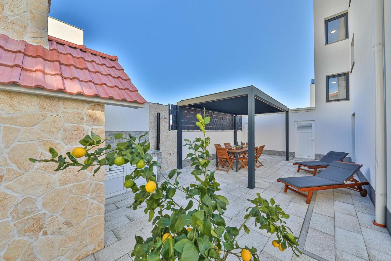 Luxury Apartment Pia With Swimming Pool And Grill Trogir Dış mekan fotoğraf