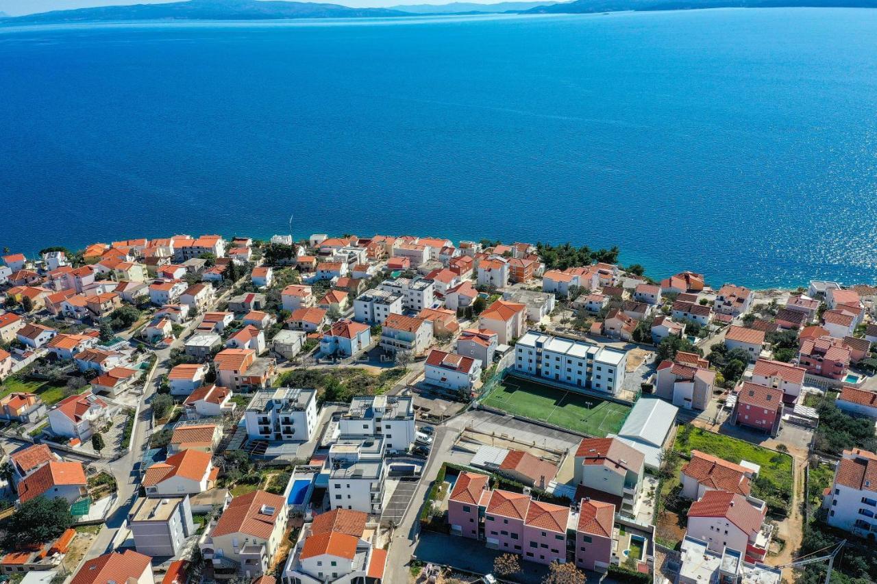 Luxury Apartment Pia With Swimming Pool And Grill Trogir Dış mekan fotoğraf