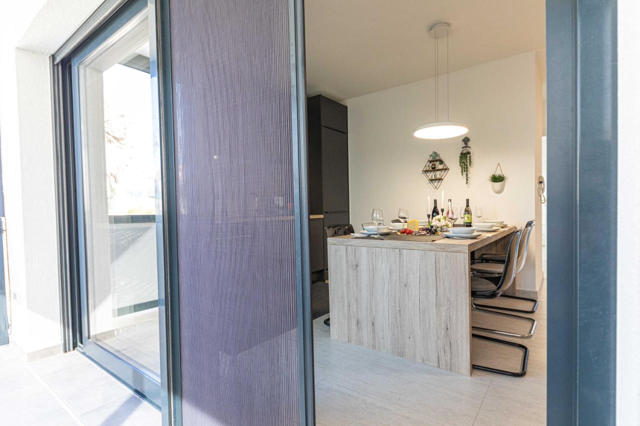 Luxury Apartment Pia With Swimming Pool And Grill Trogir Dış mekan fotoğraf