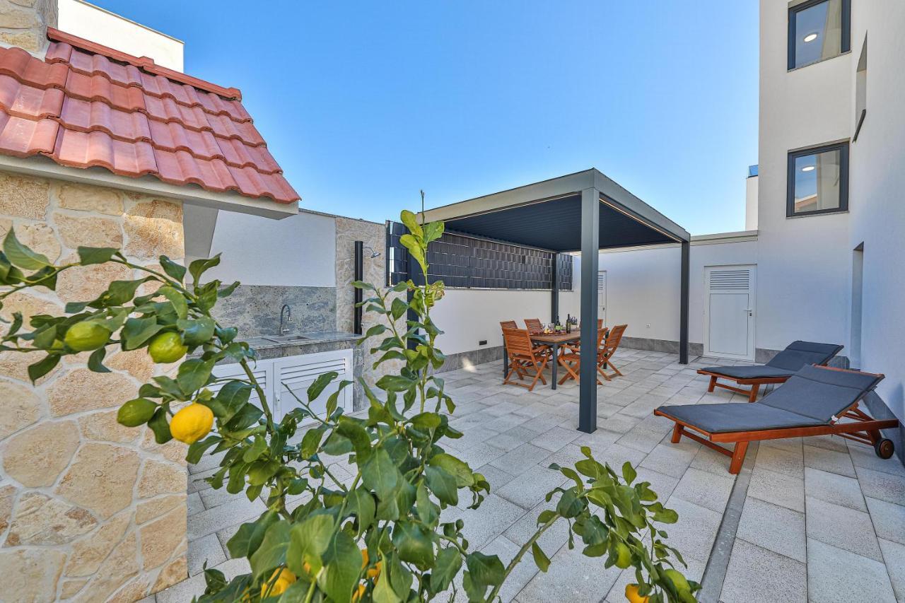 Luxury Apartment Pia With Swimming Pool And Grill Trogir Dış mekan fotoğraf